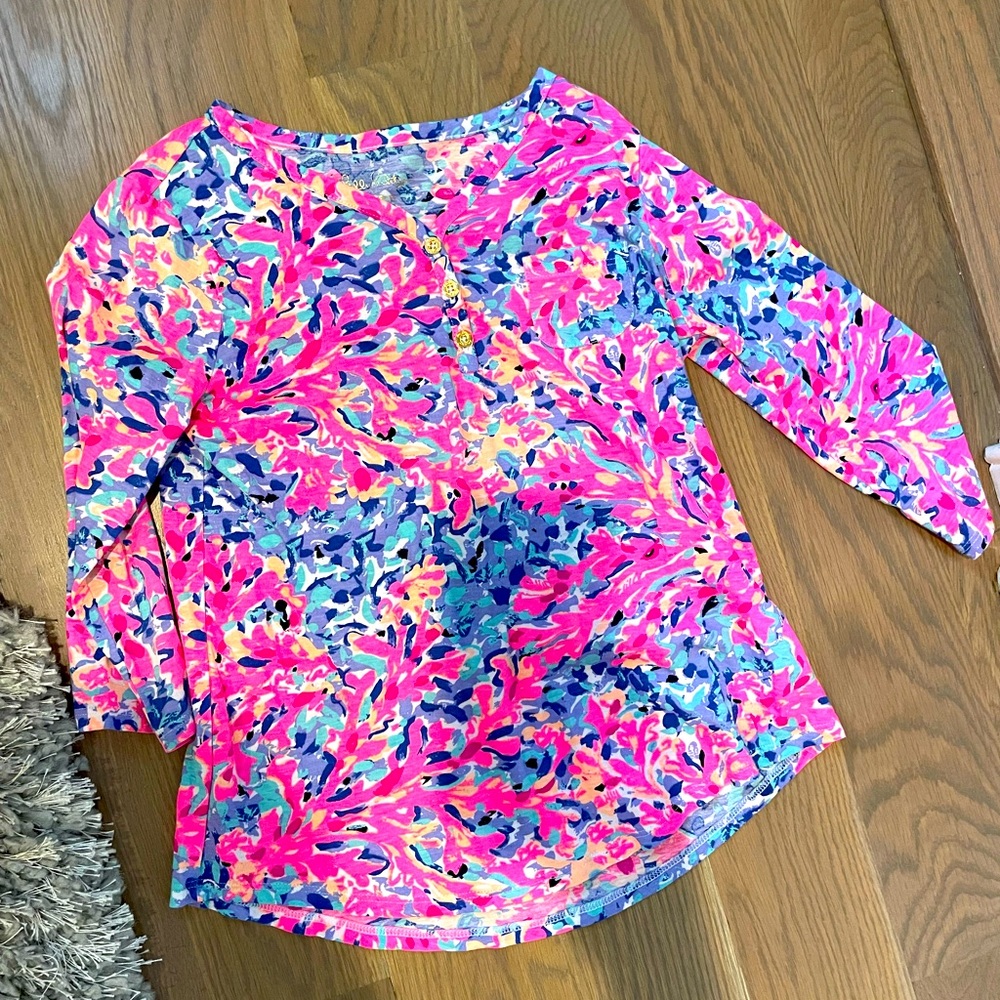 Girls Lilly Pulitzer shirt size large 8-10